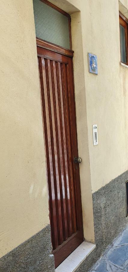 Apartmán Casa Enrico Castelmola Exteriér fotografie